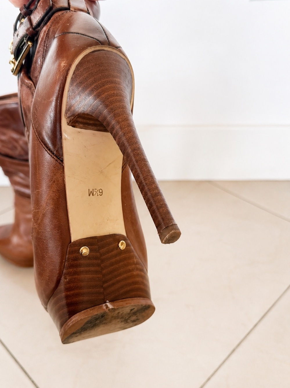Michael Kors Shearling-Lined Leather Heeled Ankle Boots – Brown – Size 6.5 - Picture 4 of 4